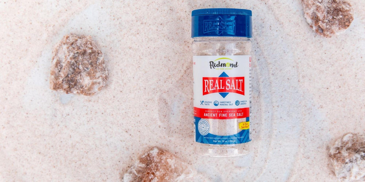 10 oz Fine shaker and Salt Crystals.